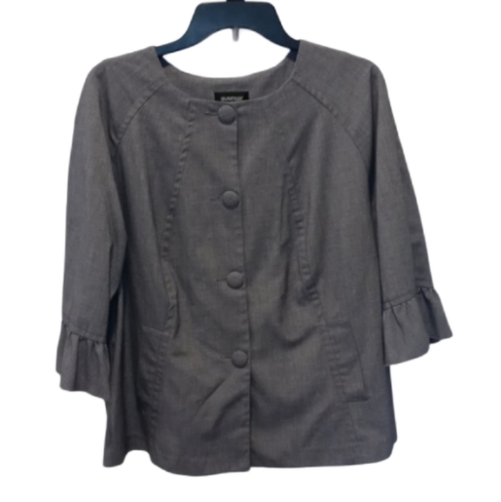 Avenue jacket size 14-16 Gray pretty sleeves